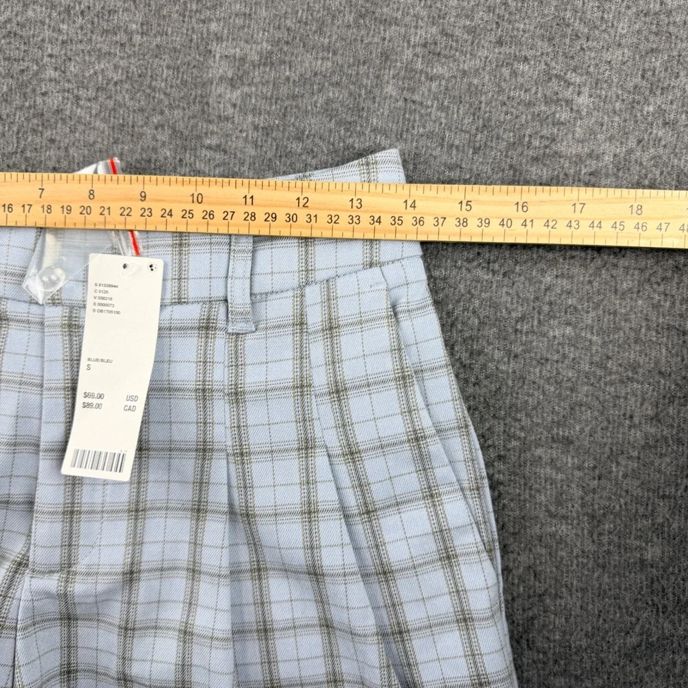 Urban Outfitters Light Blue Plaid‎ Pleated Shorts Women's S Small NWT OB1705100